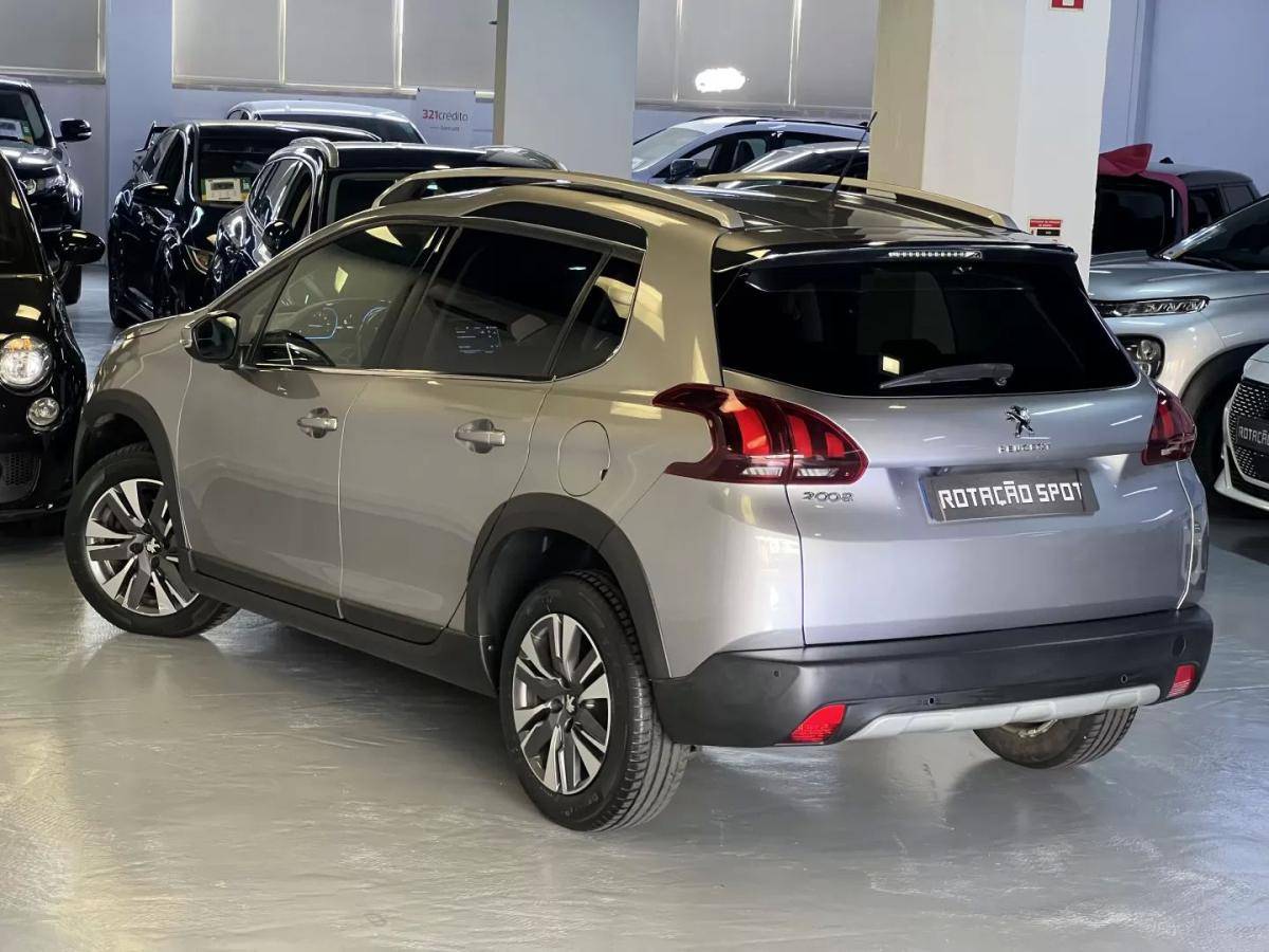 peugeot-2008-2018-gasolina-1199cc