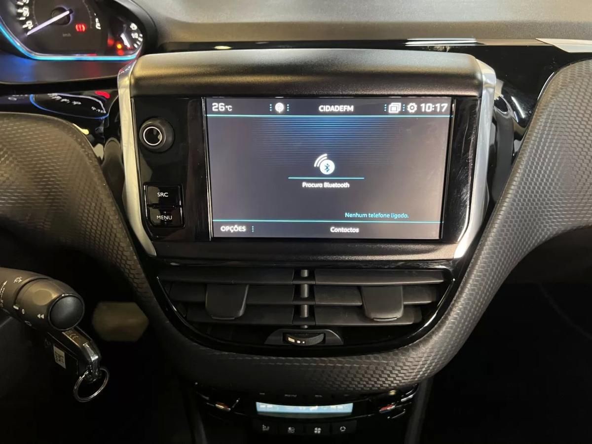peugeot-2008-2018-gasolina-1199cc