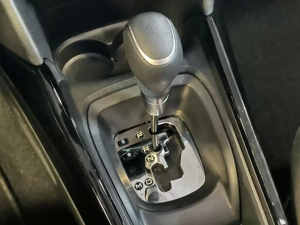 peugeot-2008-2018-gasolina-1199cc