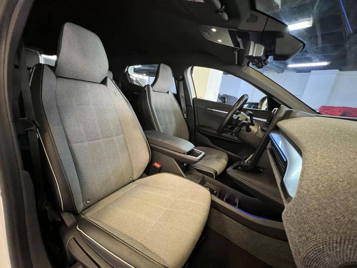 renault-megane-e-tech-2022-eletrico-200cc