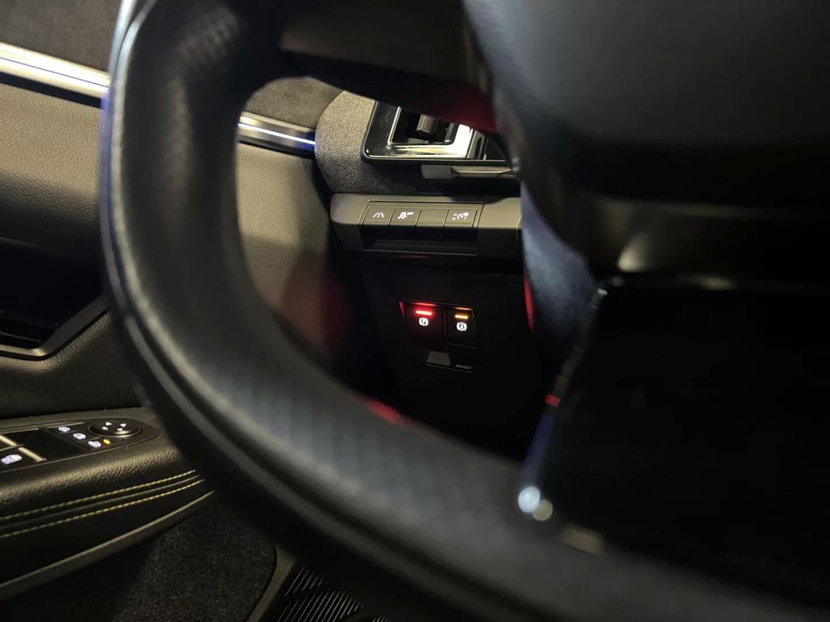renault-megane-e-tech-2022-eletrico-200cc