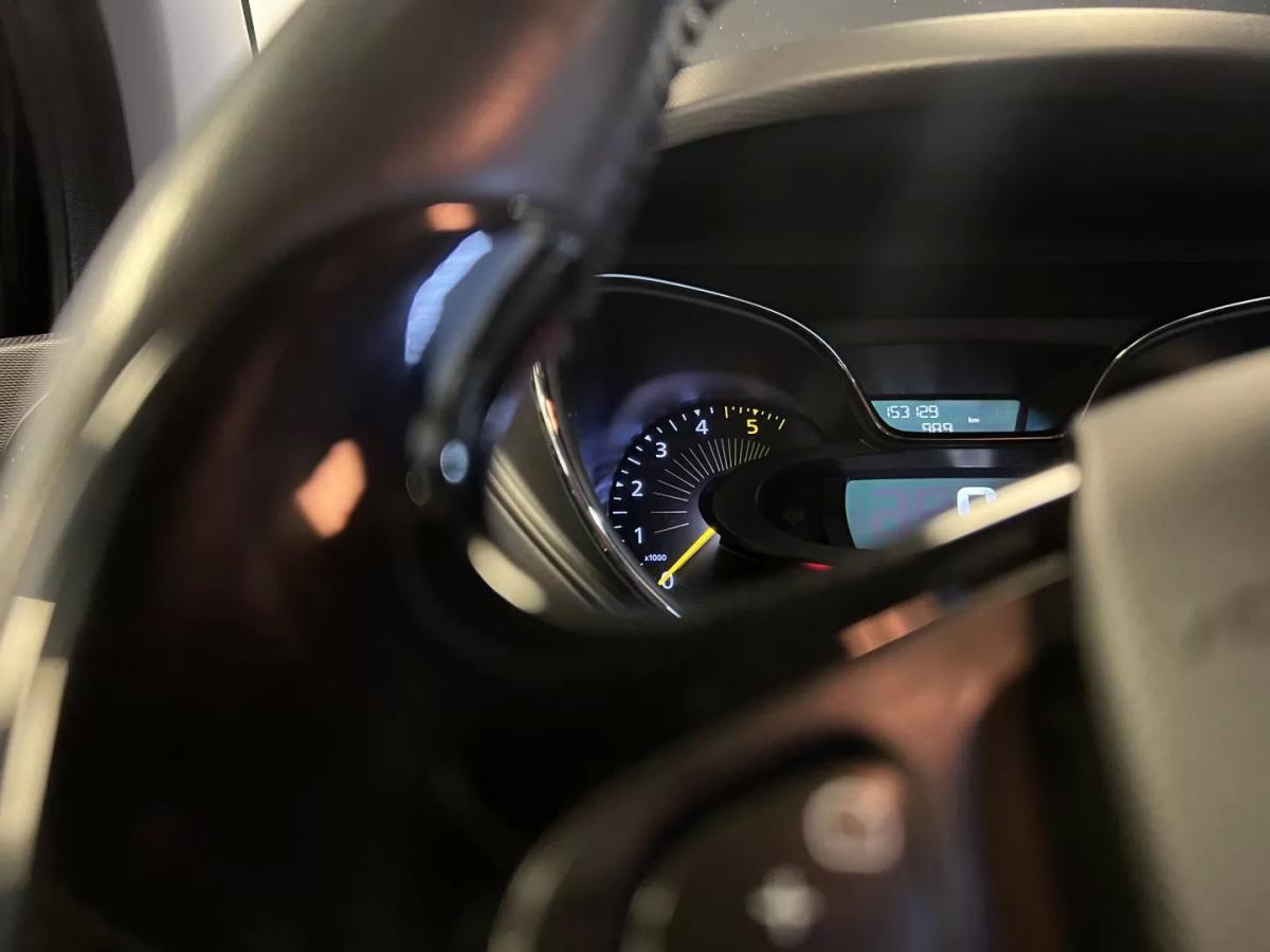 renault-captur-2015-diesel-1461cc