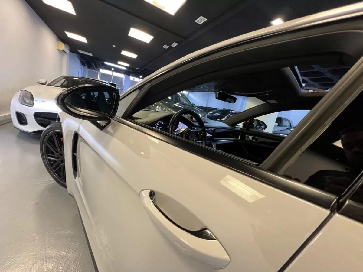 porsche-panamera-sport-turismo-2020-hibrido-2894cc