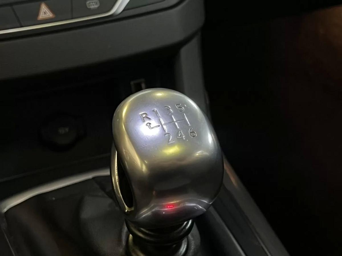 peugeot-308-sw-2016-diesel-1560cc