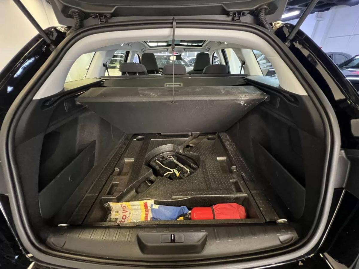 peugeot-308-sw-2016-diesel-1560cc