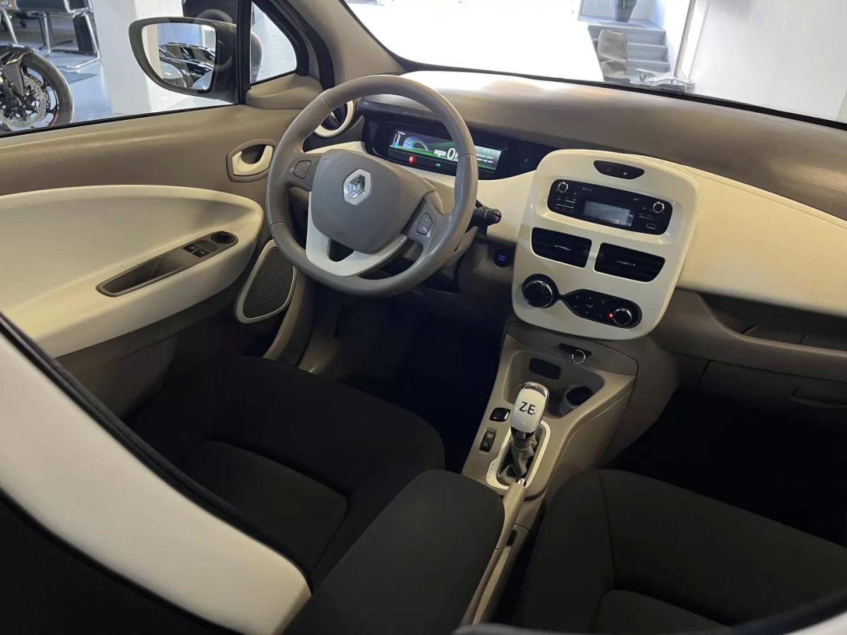 renault-zoe-2018-eletrico-200cc