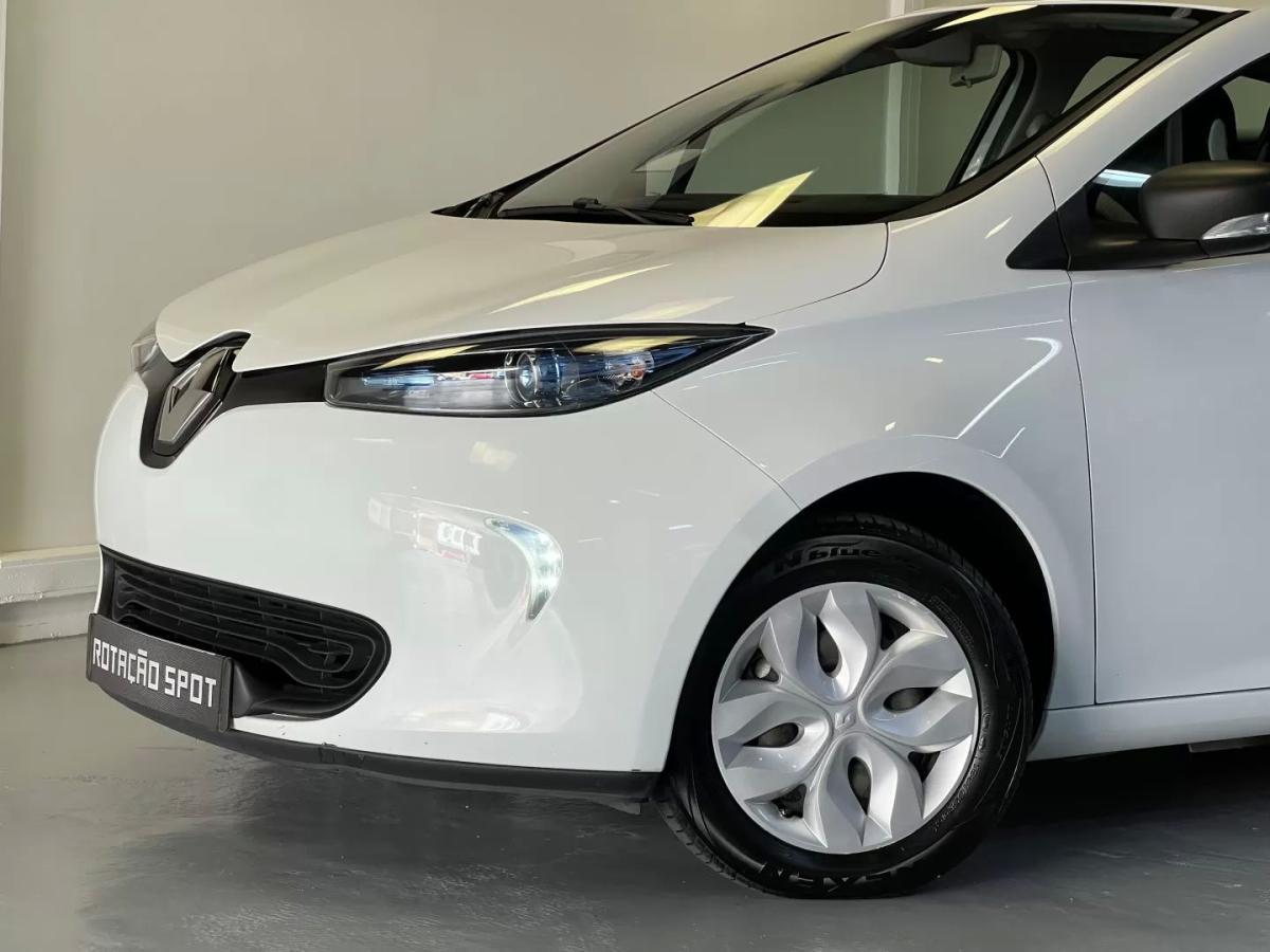 renault-zoe-2018-eletrico-200cc