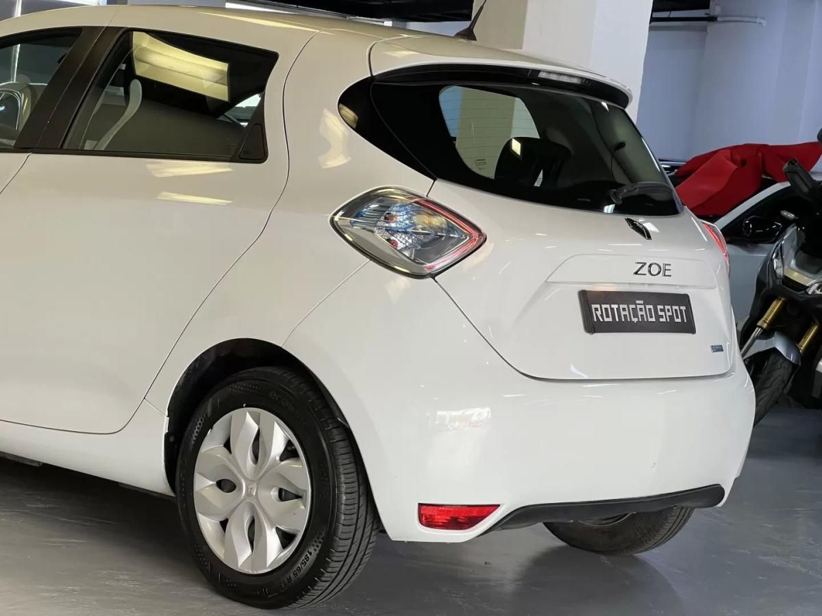renault-zoe-2018-eletrico-200cc
