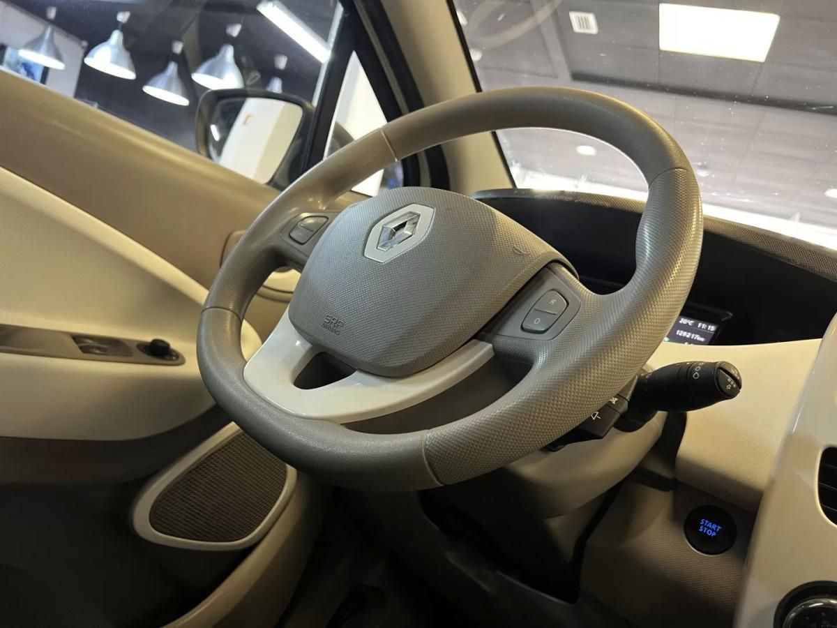 renault-zoe-2018-eletrico-200cc