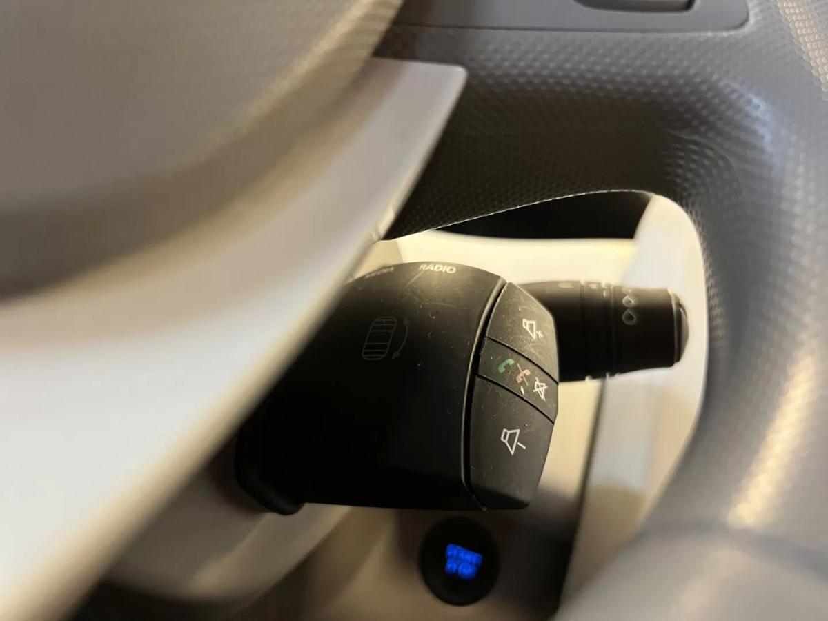 renault-zoe-2018-eletrico-200cc