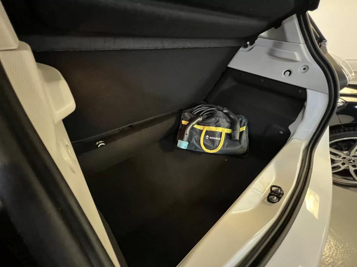 renault-zoe-2018-eletrico-200cc