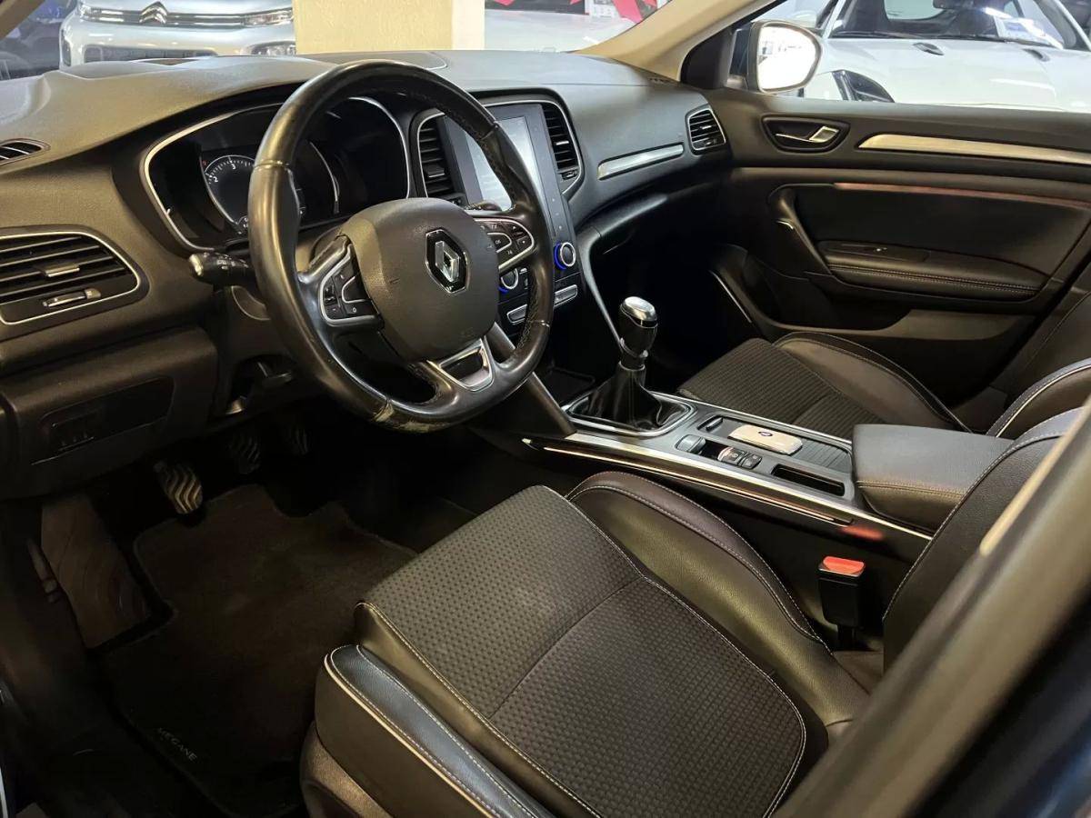renault-megane-sport-tourer-2016-diesel-1461cc