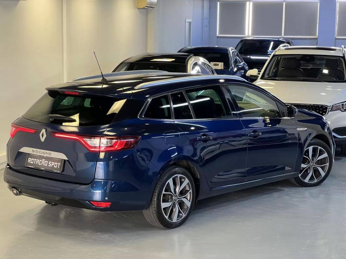 renault-megane-sport-tourer-2016-diesel-1461cc