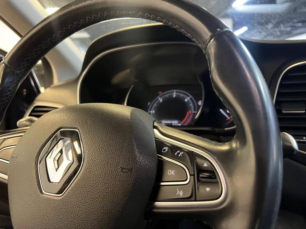 renault-megane-sport-tourer-2016-diesel-1461cc