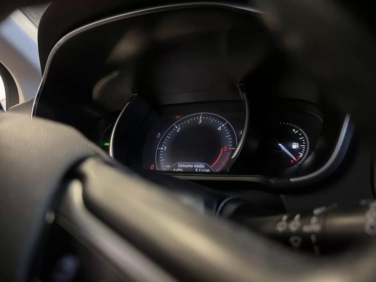renault-megane-sport-tourer-2016-diesel-1461cc