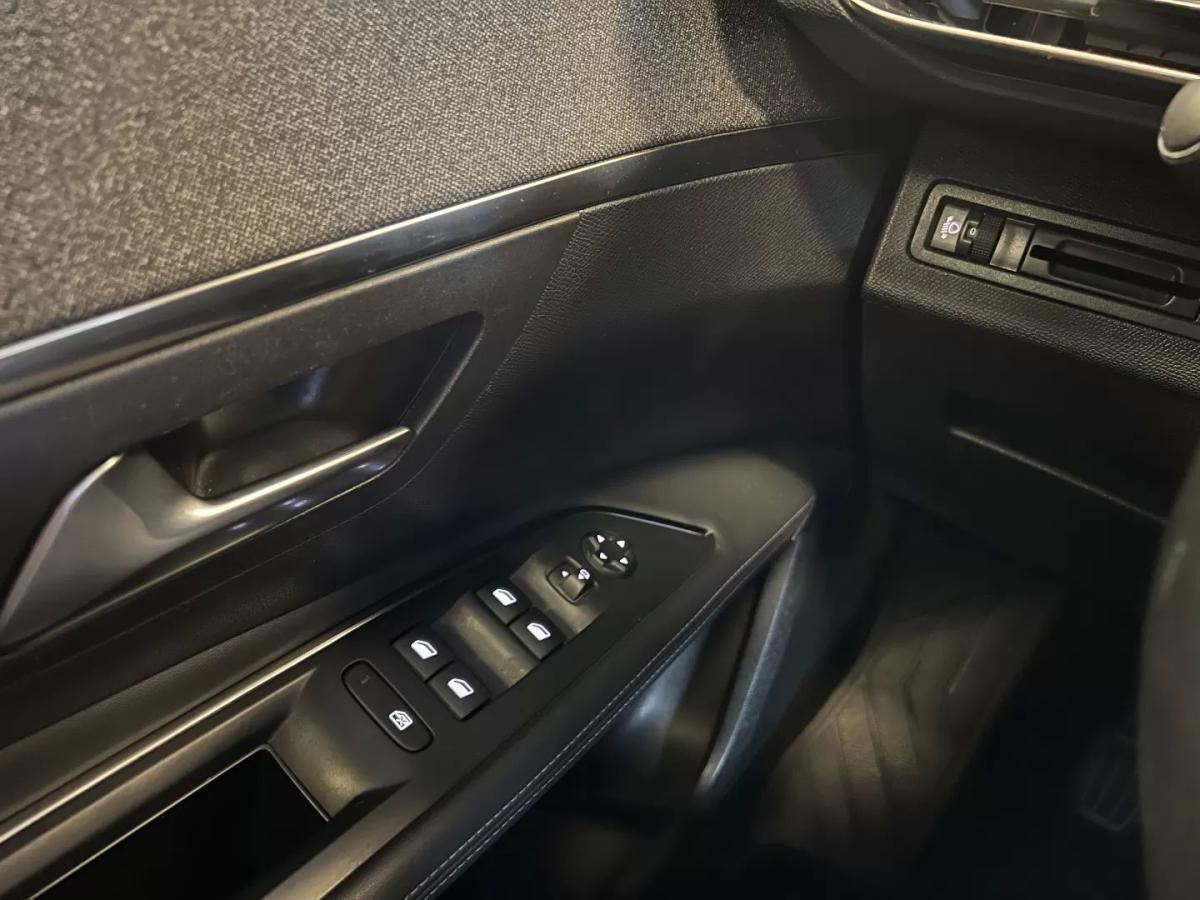 peugeot-3008-2019-gasolina-1199cc