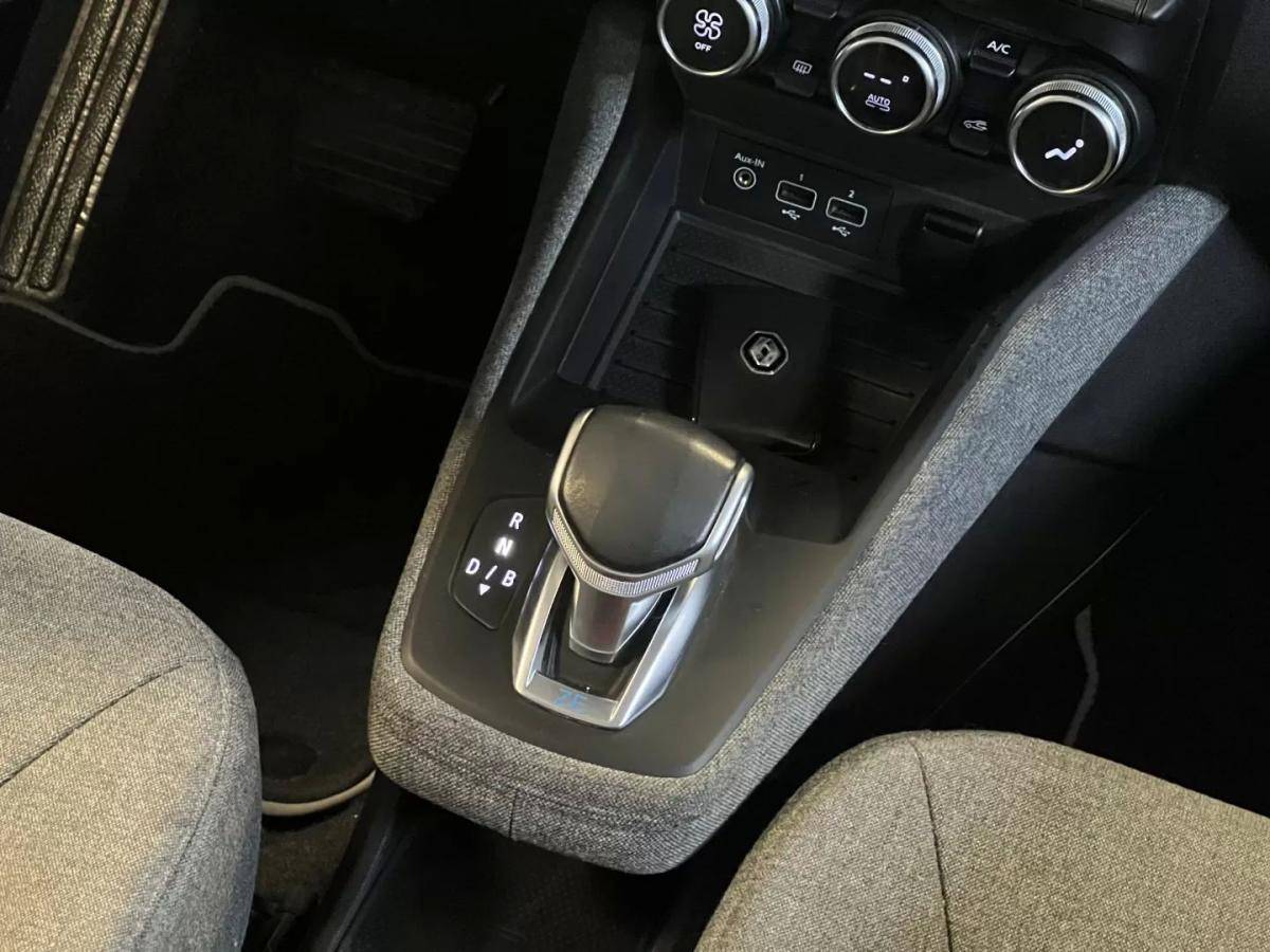 renault-zoe-2020-eletrico-0cc