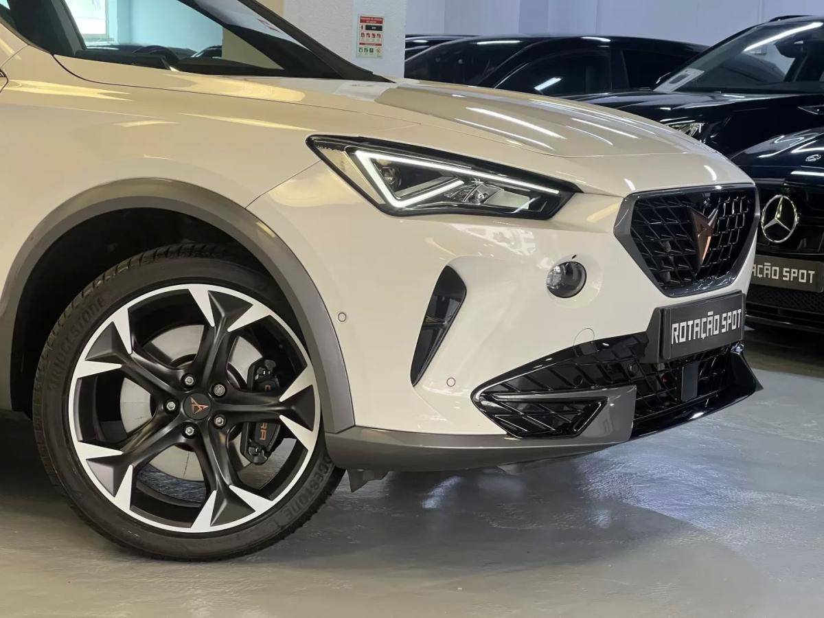 cupra-formentor-2022-hibrido-1395cc