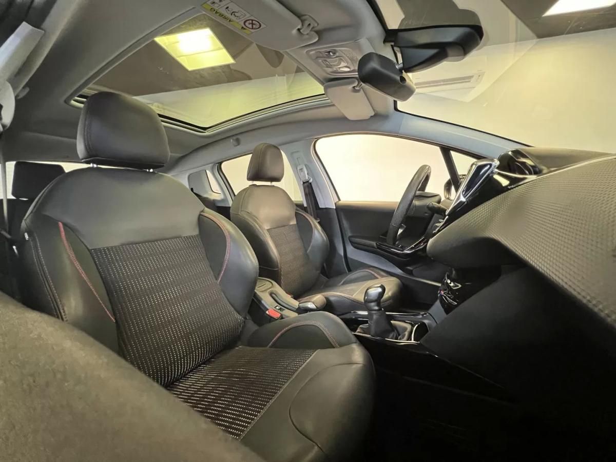 peugeot-2008-2016-gasolina-1199cc