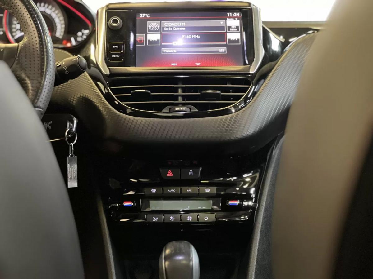 peugeot-2008-2016-gasolina-1199cc