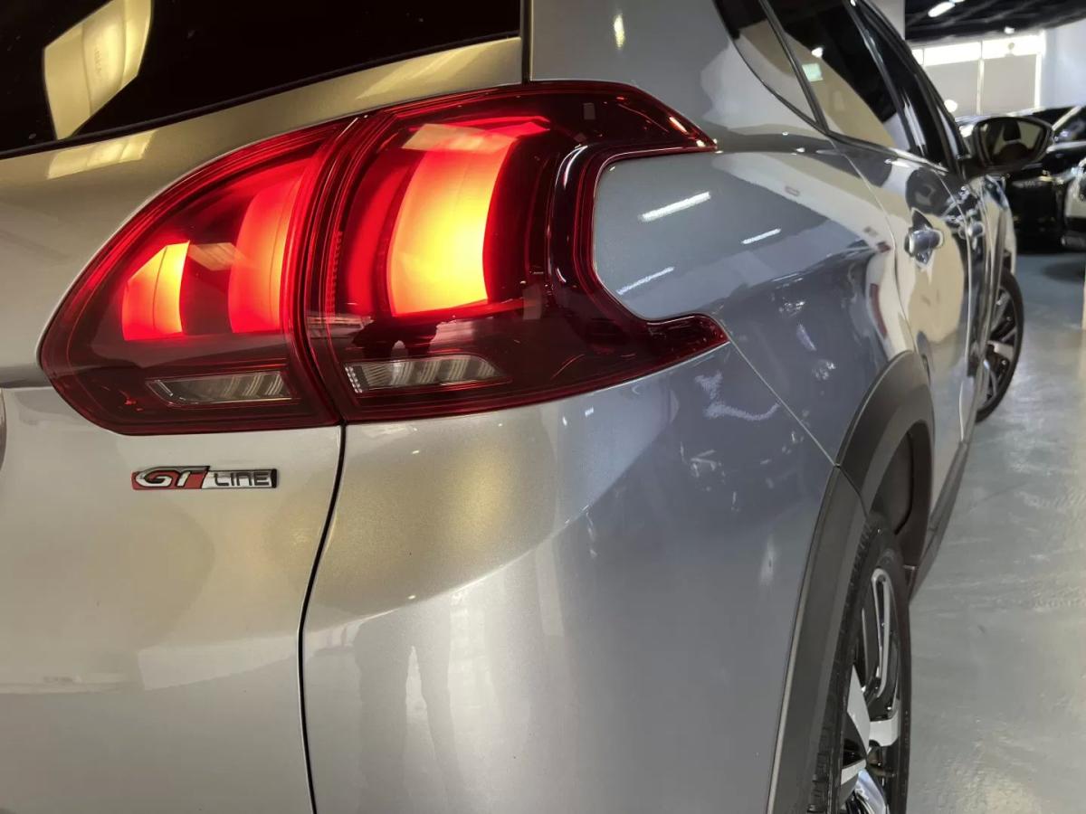 peugeot-2008-2016-gasolina-1199cc