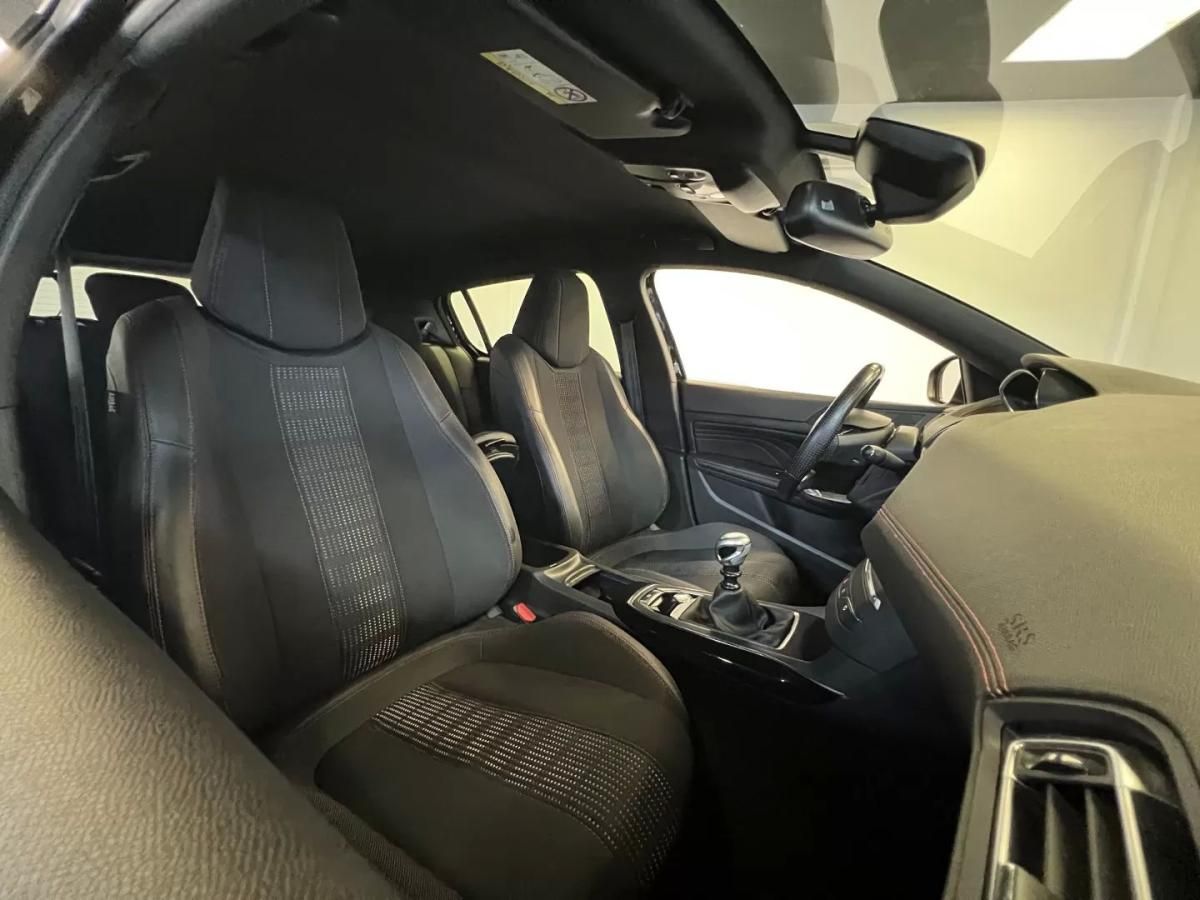peugeot-308-2017-gasolina-1199cc