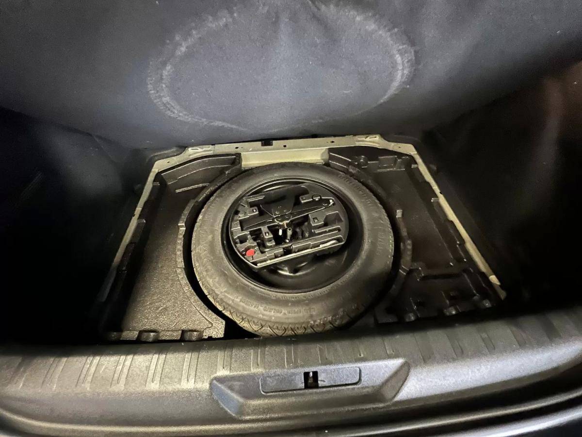 peugeot-308-2017-gasolina-1199cc