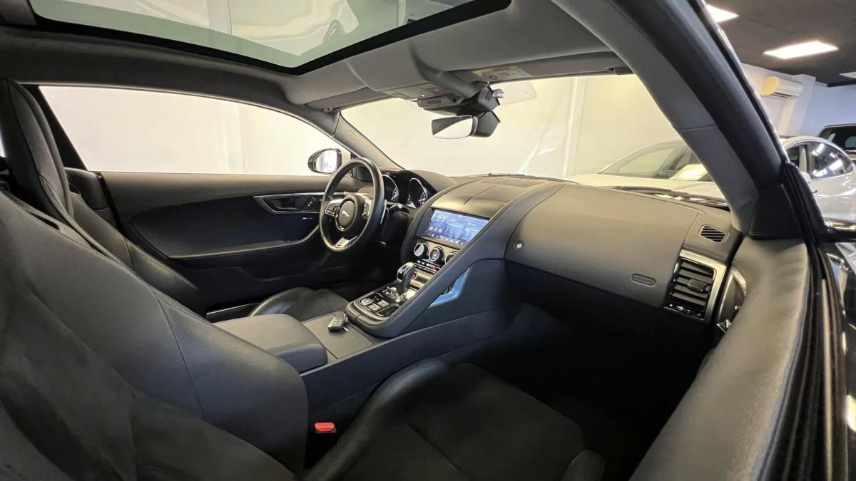 jaguar-f-type-2019-gasolina-1997cc