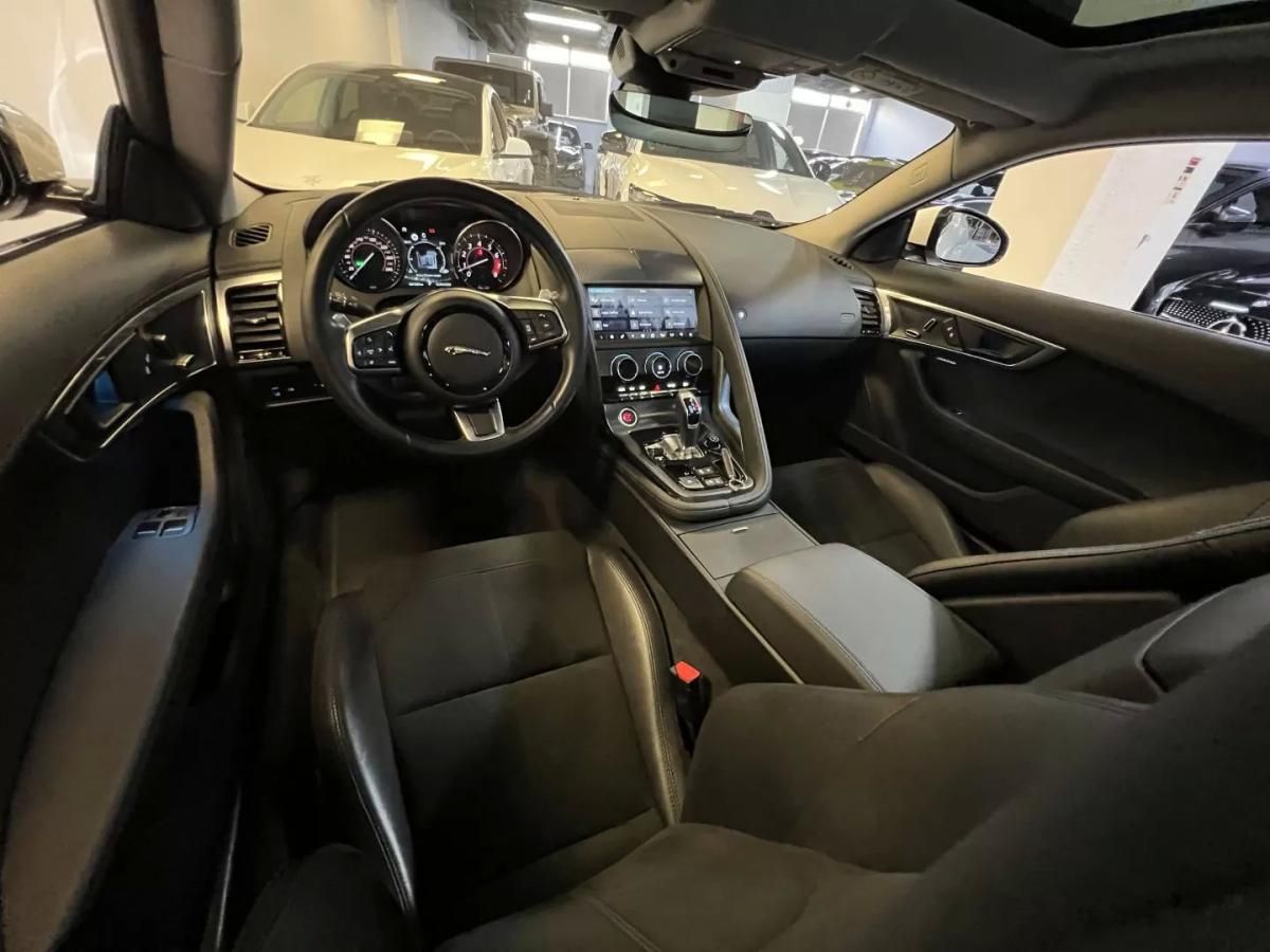 jaguar-f-type-2019-gasolina-1997cc