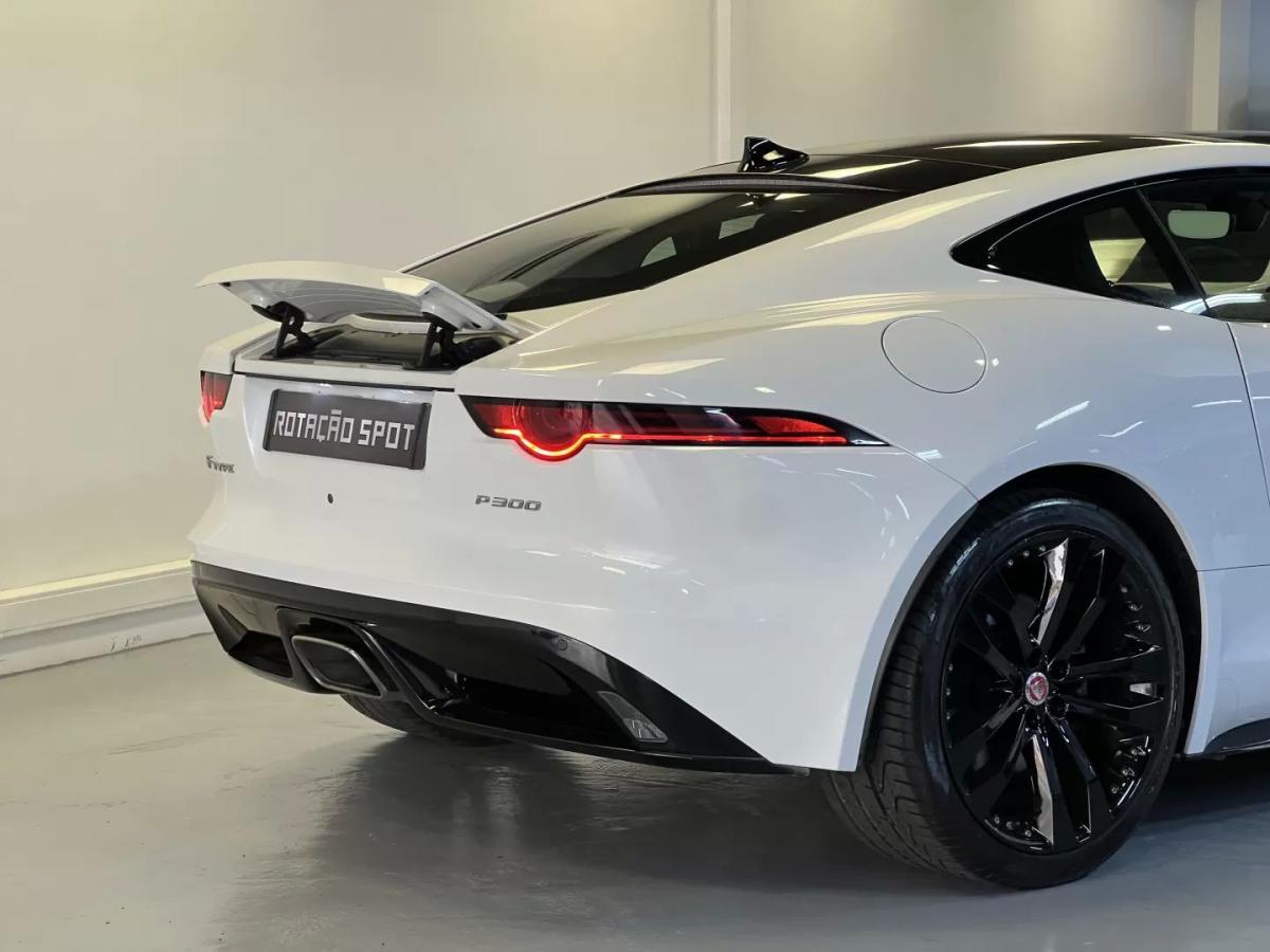 jaguar-f-type-2019-gasolina-1997cc