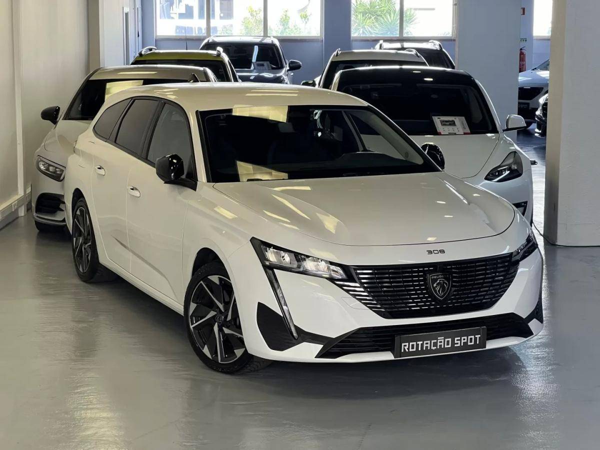 peugeot-308-sw-2023-diesel-1499cc