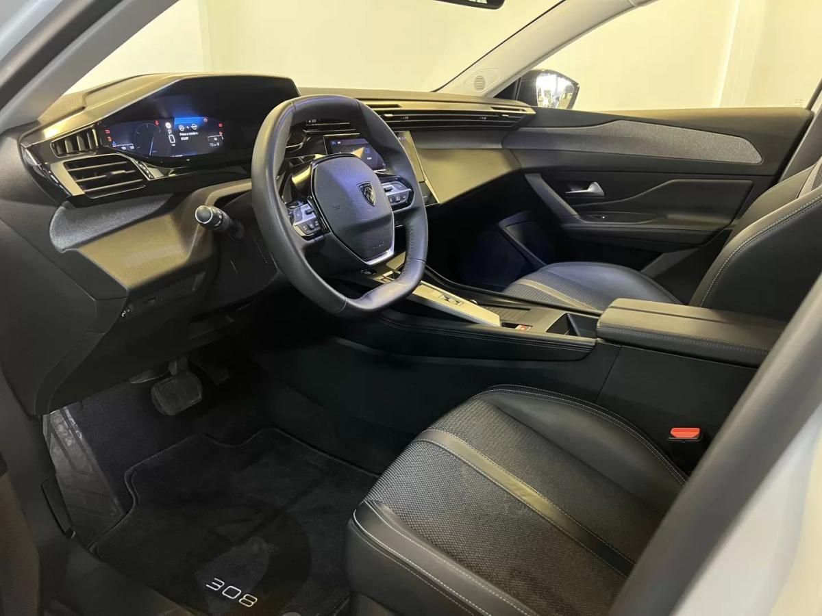 peugeot-308-sw-2023-diesel-1499cc