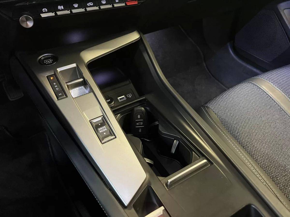 peugeot-308-sw-2023-diesel-1499cc