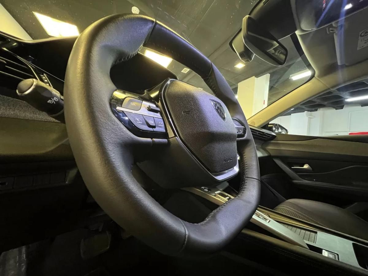 peugeot-308-sw-2023-diesel-1499cc