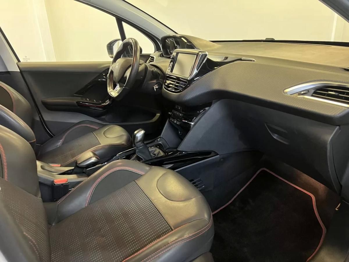 peugeot-2008-2016-gasolina-1199cc