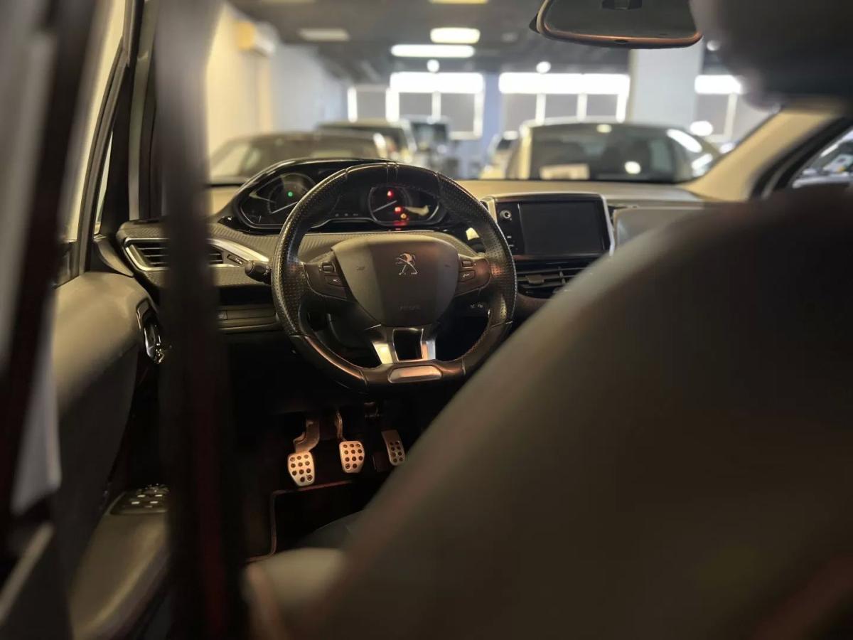peugeot-2008-2016-gasolina-1199cc