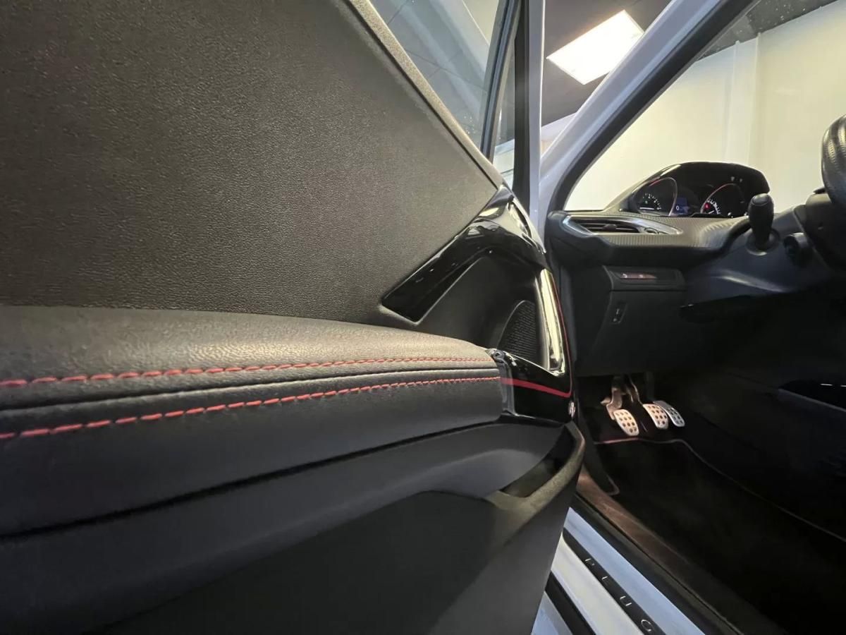peugeot-2008-2016-gasolina-1199cc