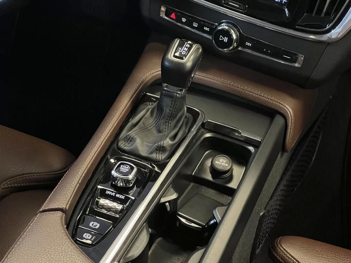 volvo-v90-2018-diesel-1969cc