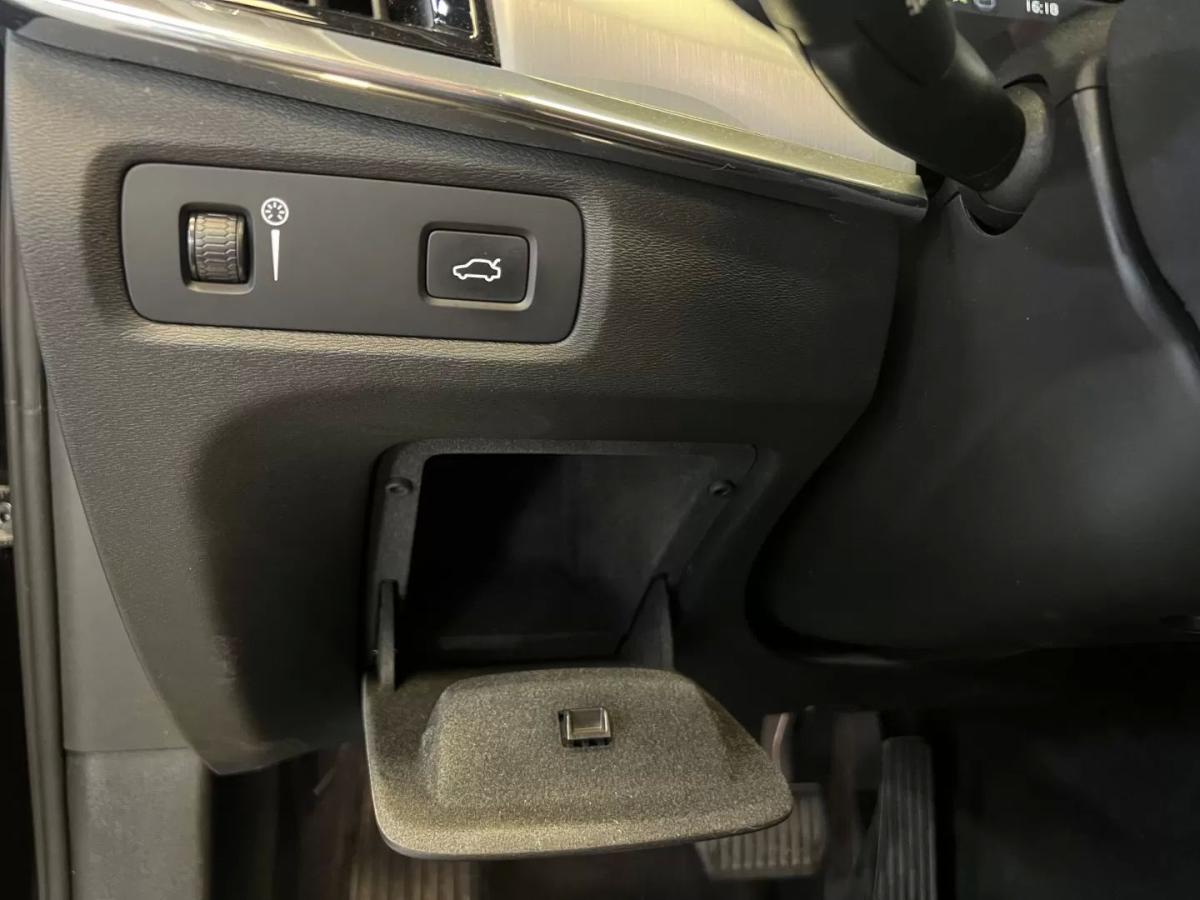 volvo-v90-2018-diesel-1969cc