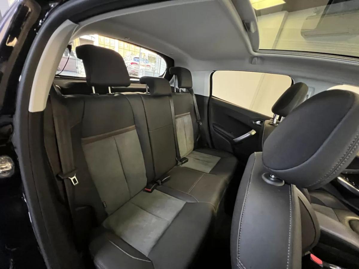 peugeot-208-2016-gasolina-1199cc