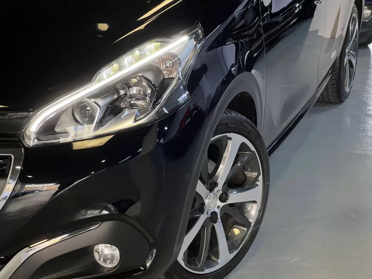 peugeot-208-2016-gasolina-1199cc