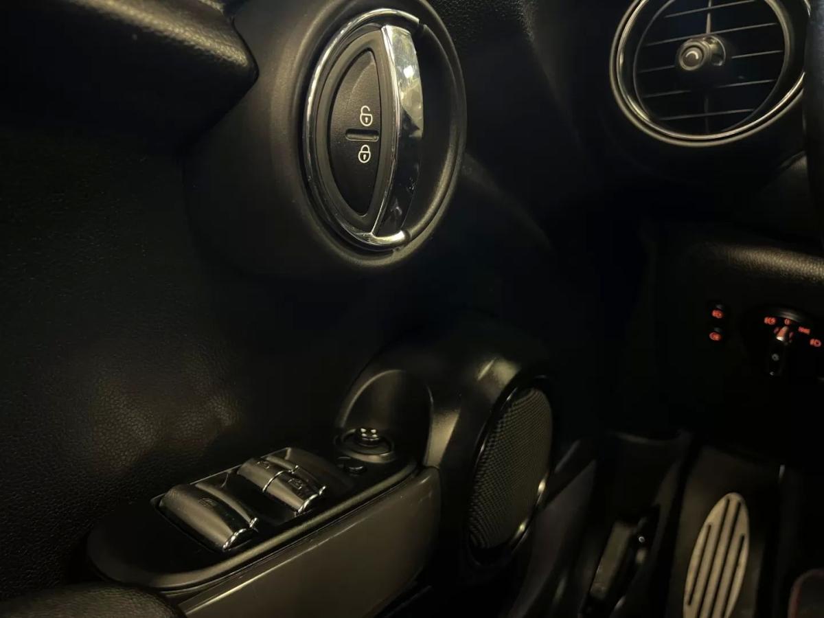 mini-cabrio-2019-diesel-1496cc