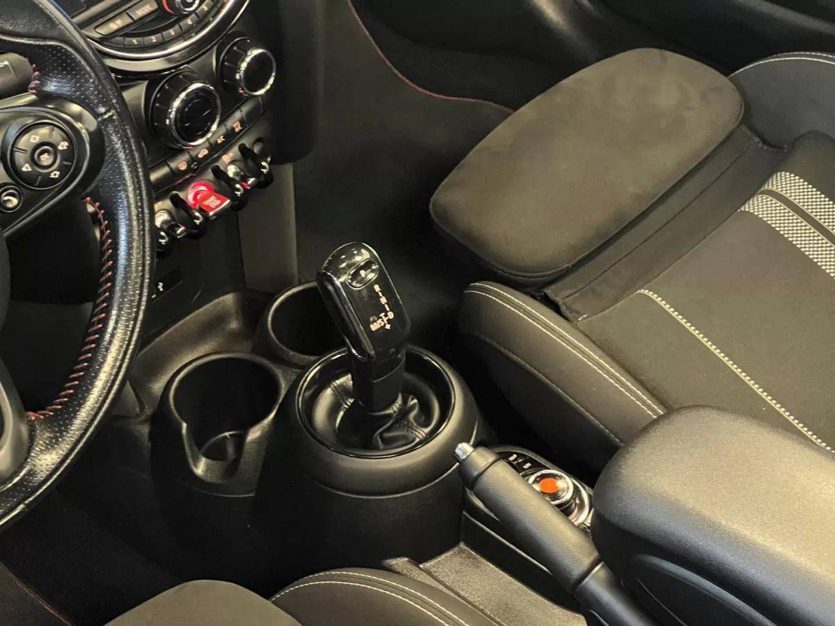 mini-cabrio-2019-diesel-1496cc