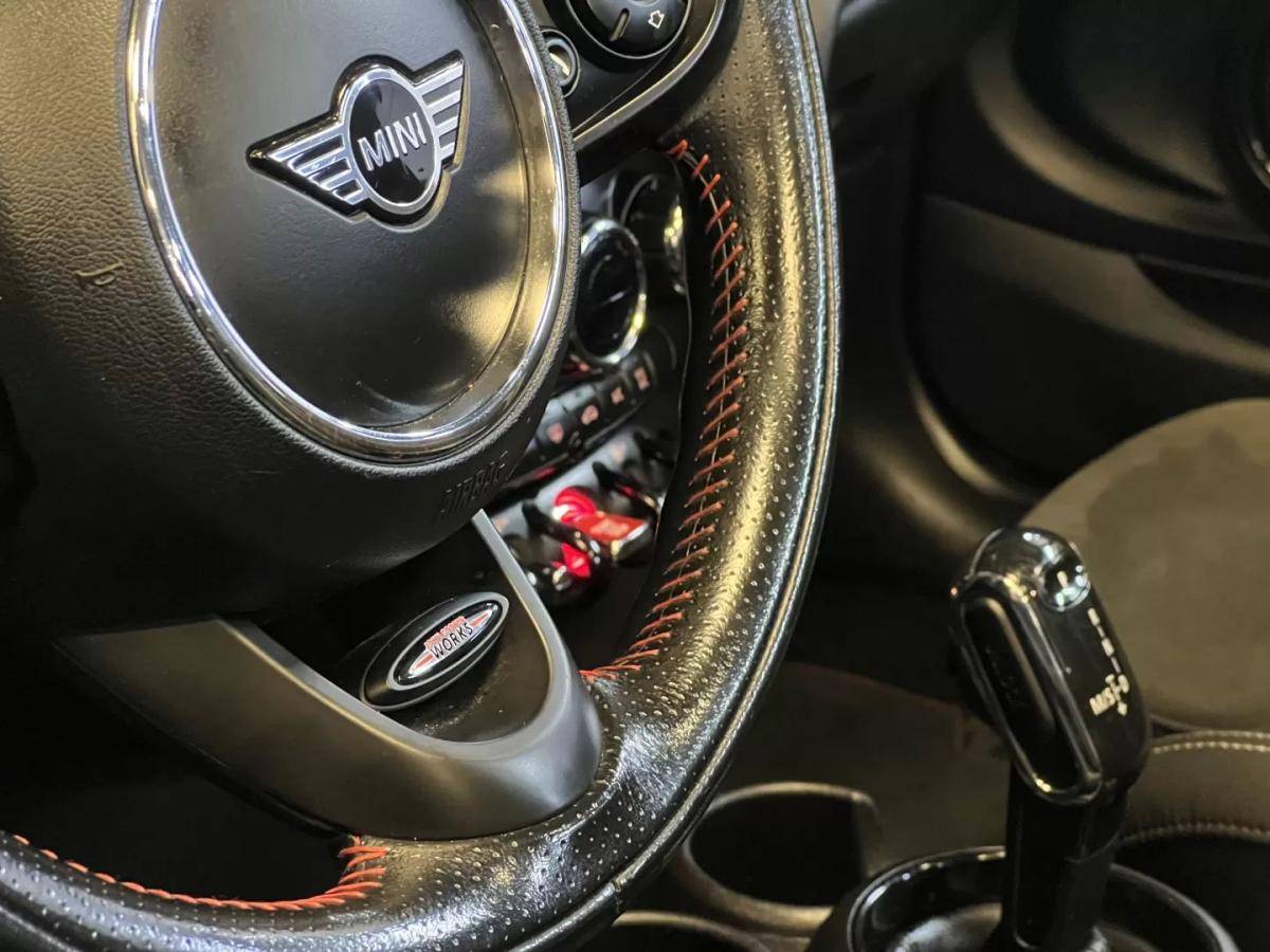 mini-cabrio-2019-diesel-1496cc