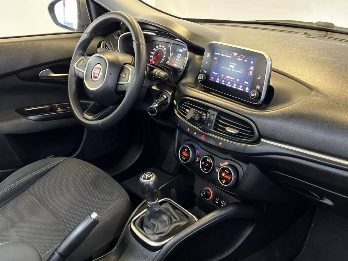 fiat-tipo-station-wagon-2017-diesel-1248cc