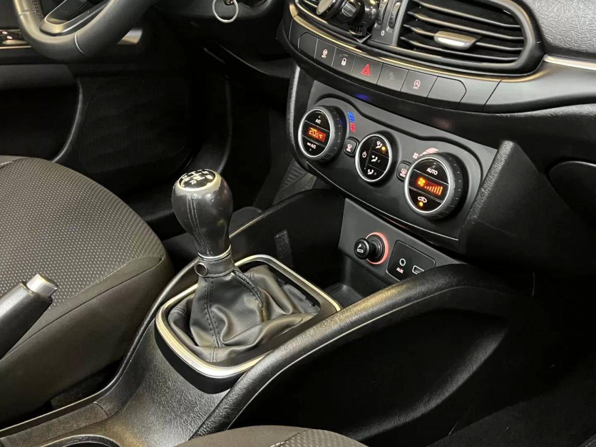 fiat-tipo-station-wagon-2017-diesel-1248cc