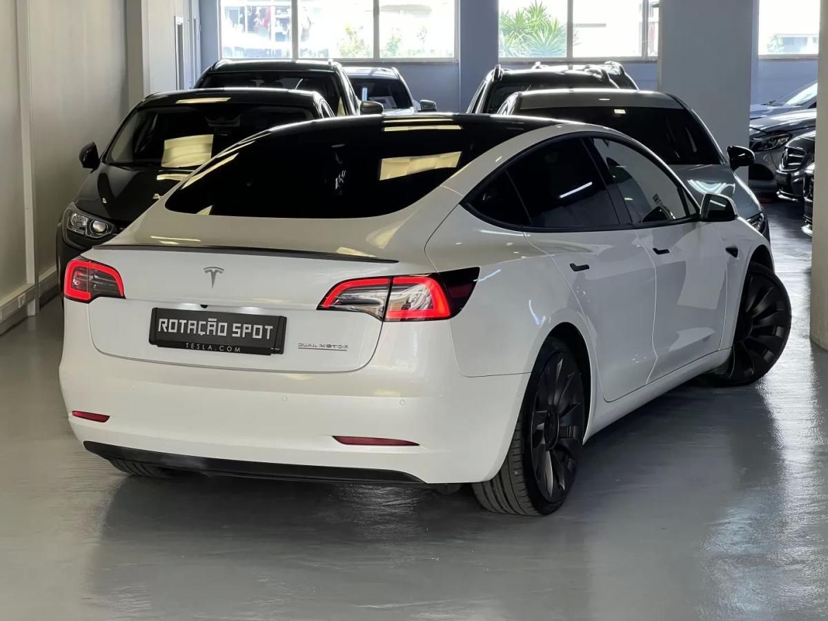 tesla-model-3-2021-eletrico-200cc