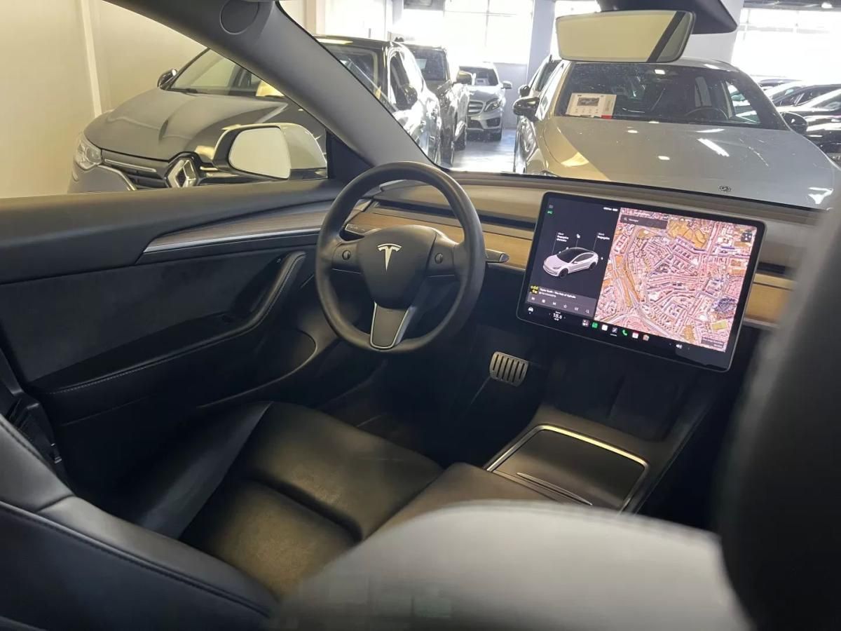 tesla-model-3-2021-eletrico-200cc