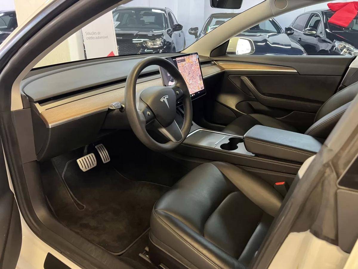 tesla-model-3-2021-eletrico-200cc