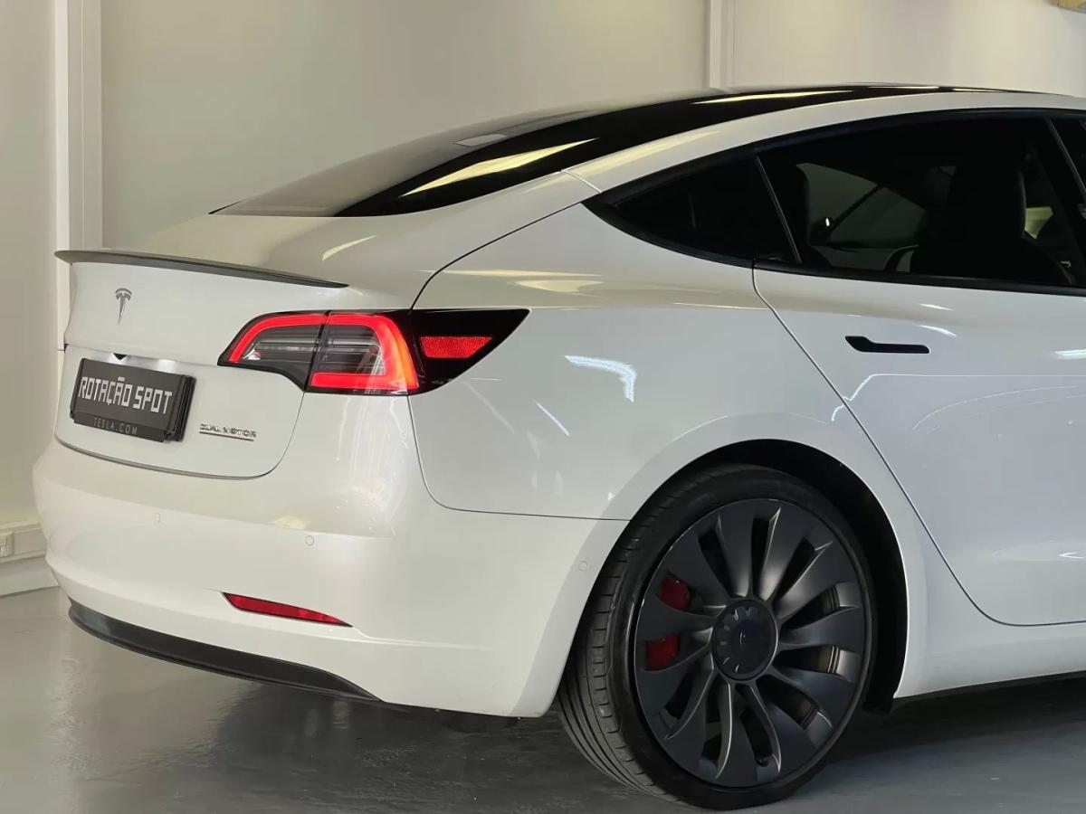 tesla-model-3-2021-eletrico-200cc